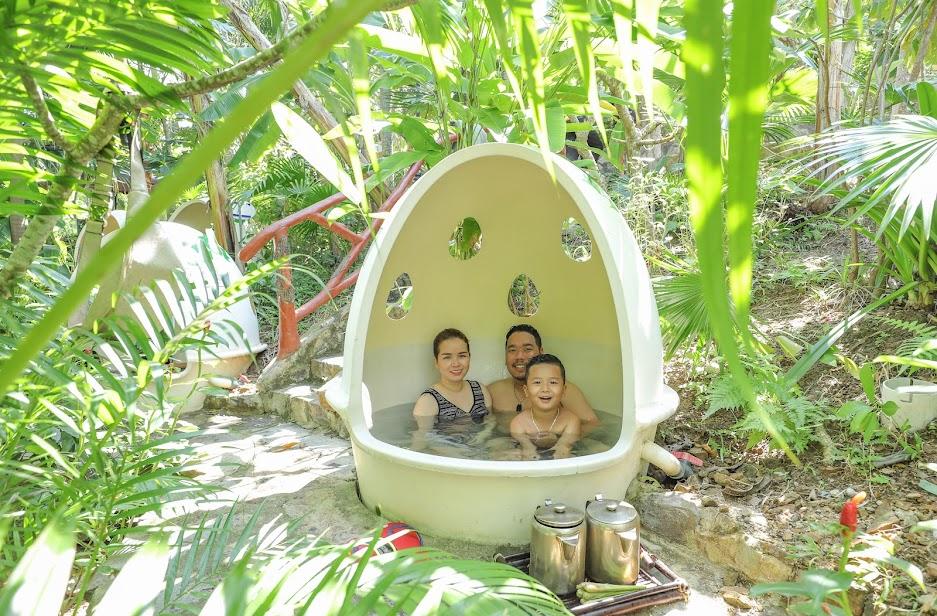 Ngâm Thảo Dược Trăm Trứng